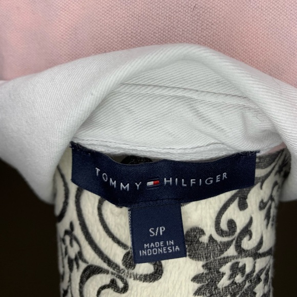 TOMMY HILFIGER Floral Polo short sleeve- Small - Picture 2 of 3